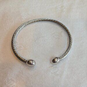 Q-Ray Elegant Silver-Toned Women's Cuff Cable Bracelet
